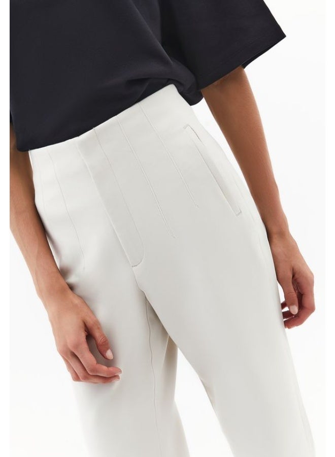 OXXO Ultra High Waist Carrot-Fit Trousers - Image 3